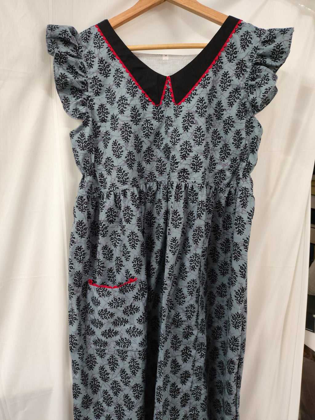Cotton Pleated, With Pockets, Back A-line, Side elastic Medium Printed Nighty