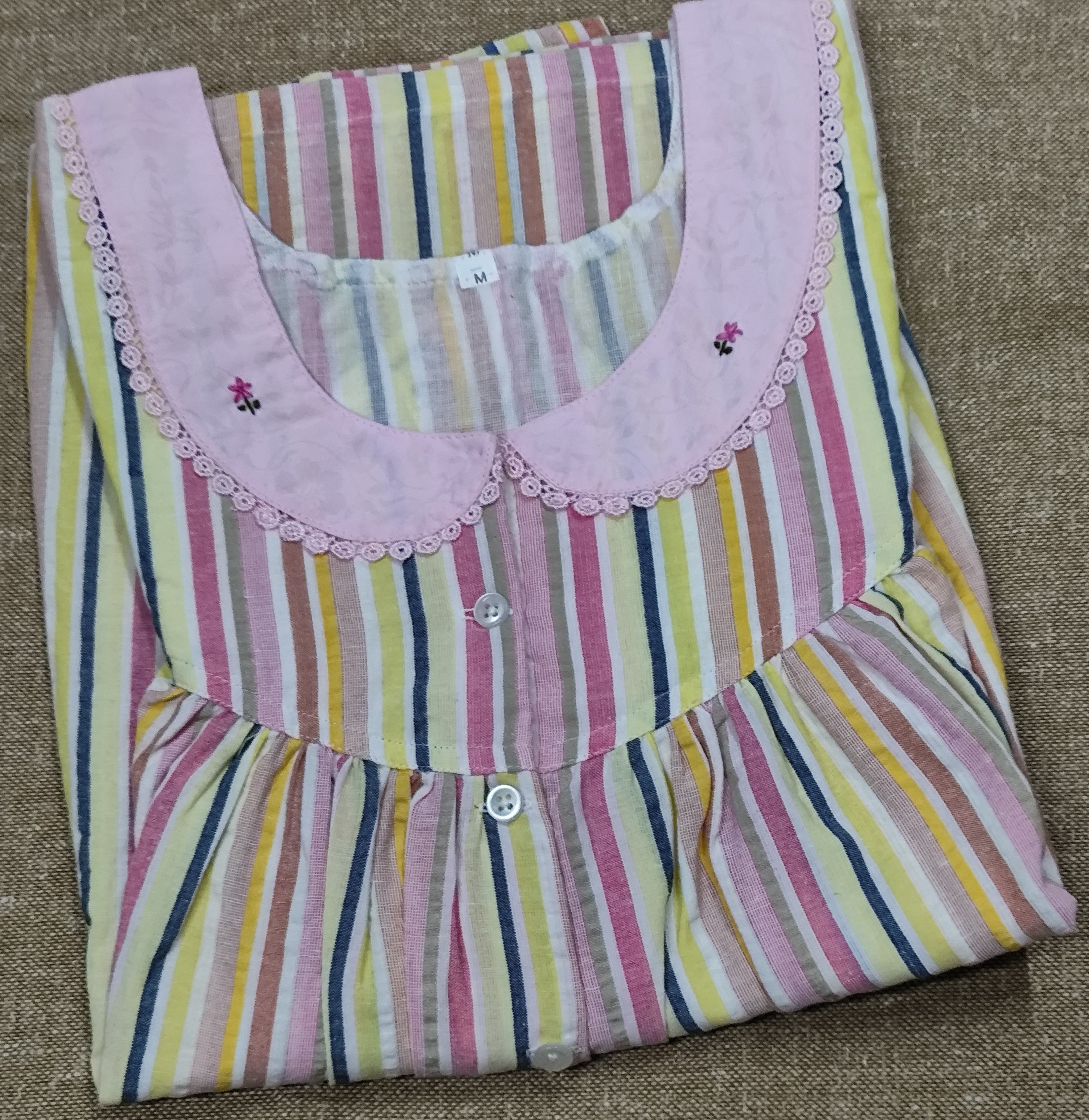 Bantex Pleated, With Pockets, Half Open Medium Printed Nighty