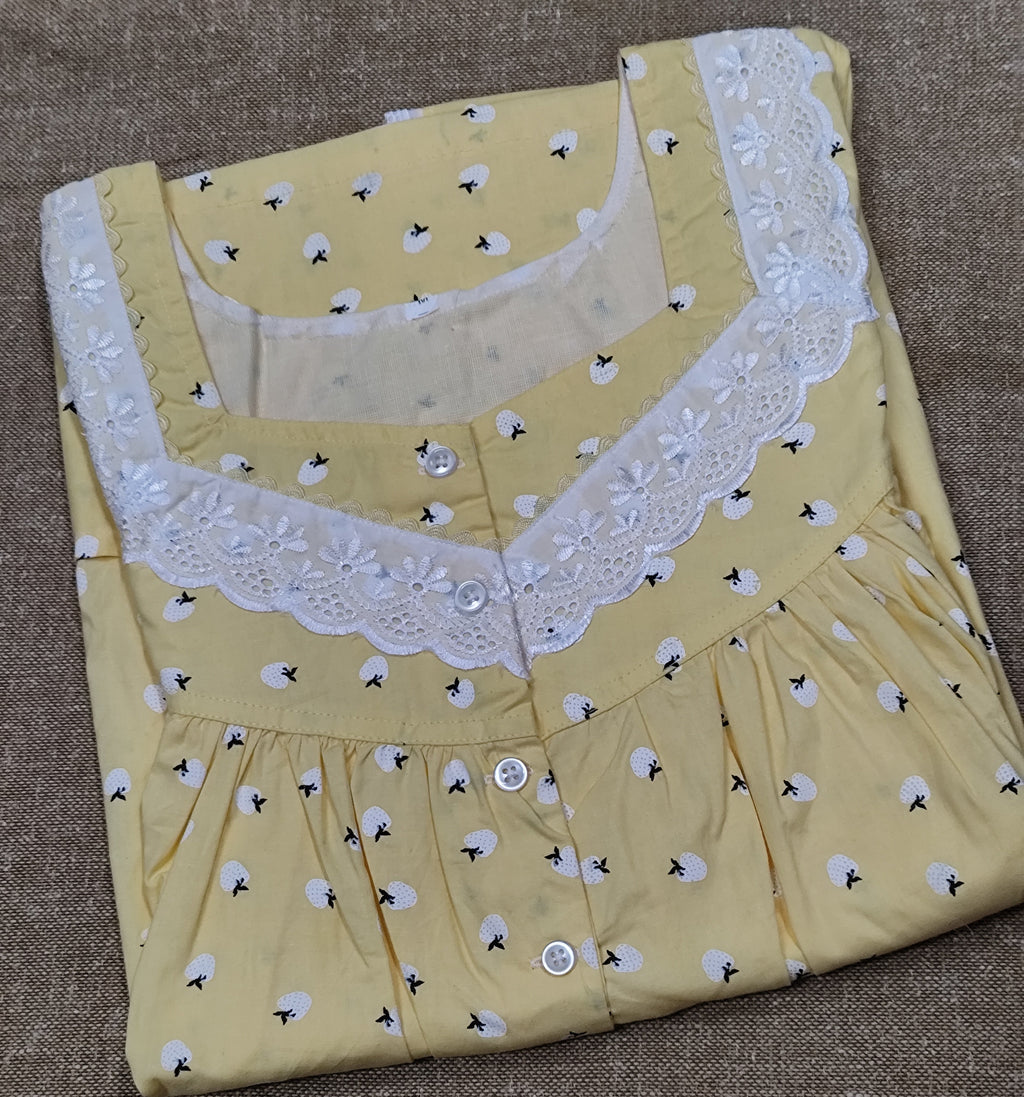 Bantex Pleated, With Pockets, Half Open Medium Printed Nighty