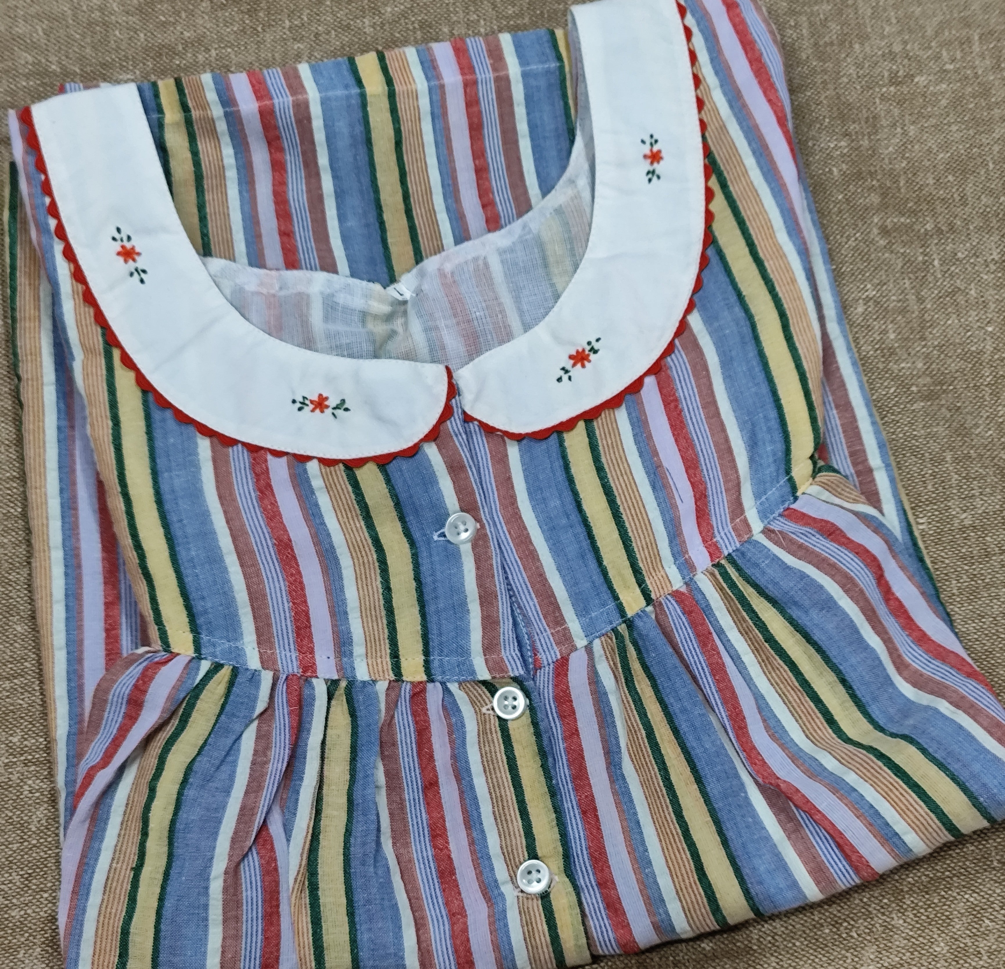 Bantex Pleated, With Pockets, Half Open Large Printed Nighty