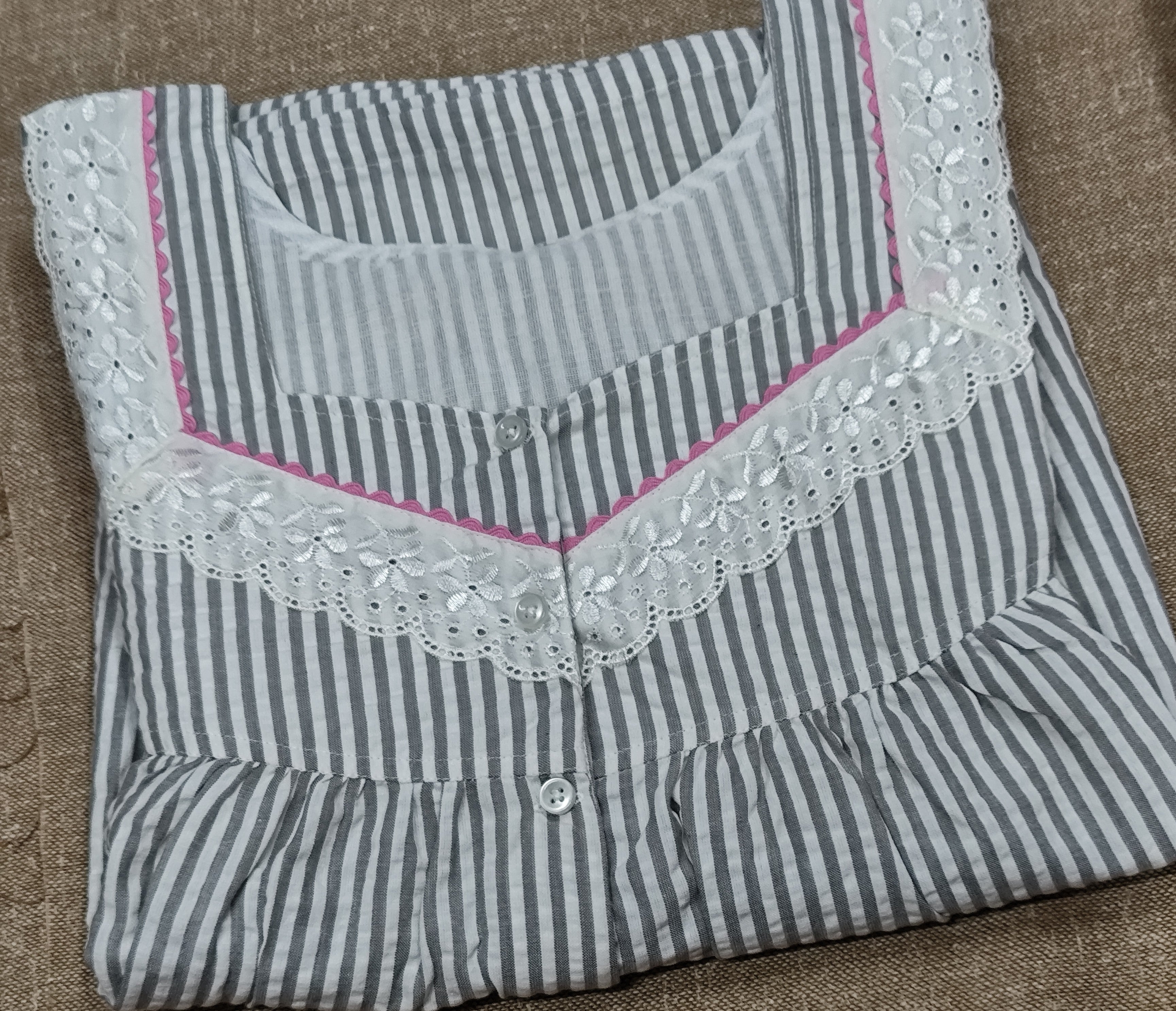 Cotton Pleated, With Pockets, Half Open Xlarge Printed Nighty
