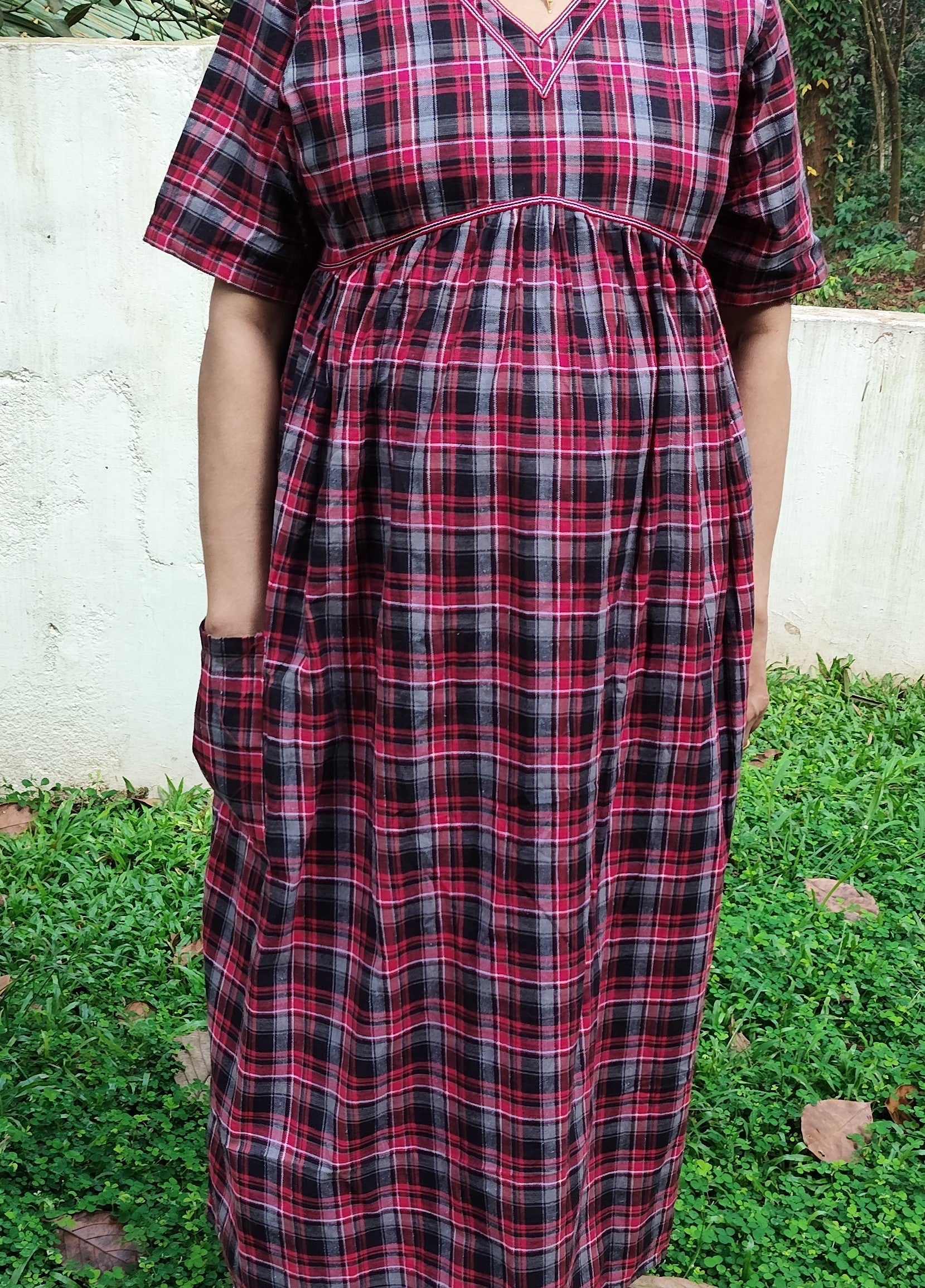 Cotton Pockets, Back A-line, No Open, Side elastic Medium Printed Frock Nighty