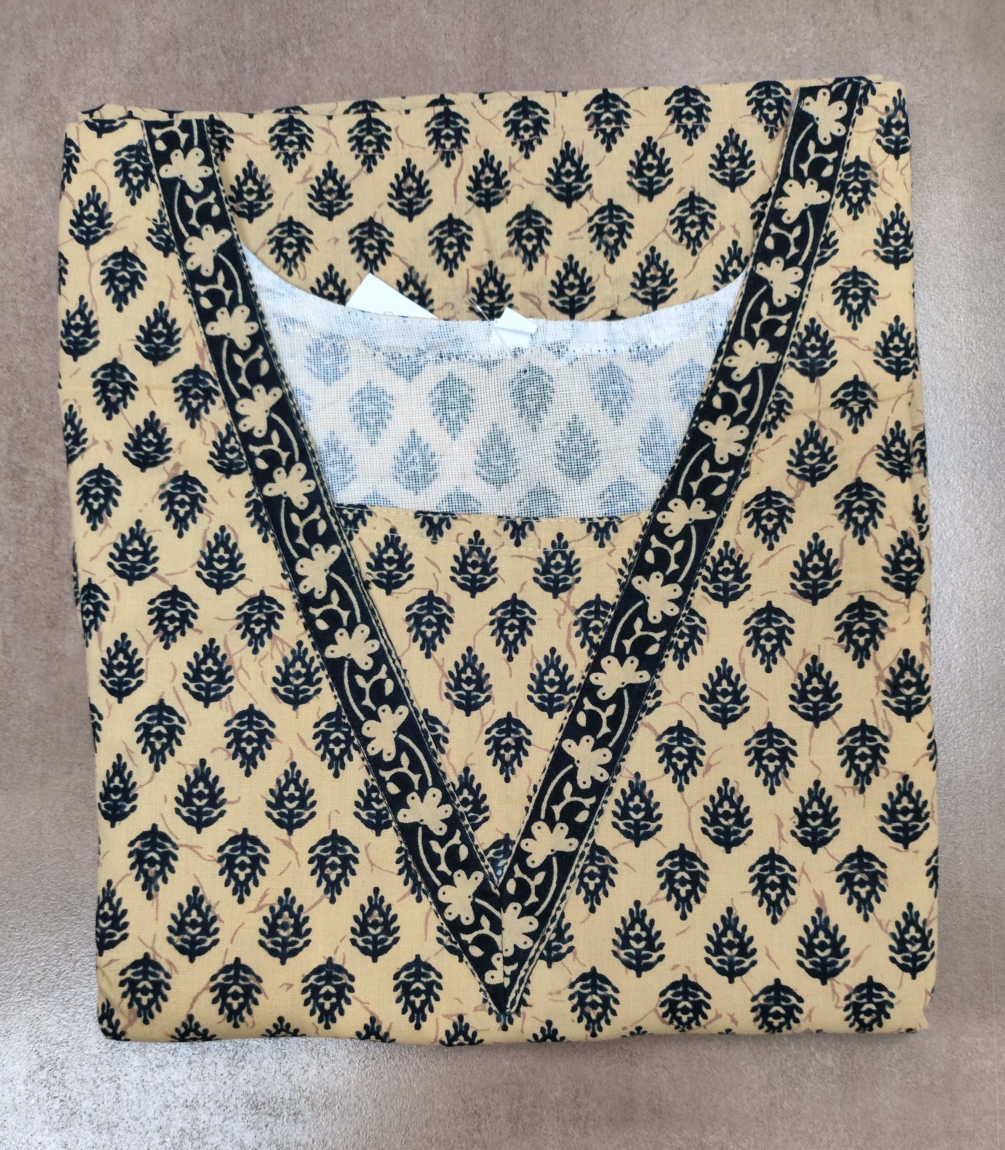 Cotton Pockets, Back A-line, No Open, Side elastic Medium Printed Frock Nighty