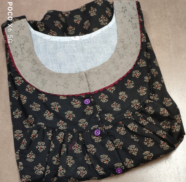 Cotton Pleated, With Pockets, Half Open Medium Printed Nighty
