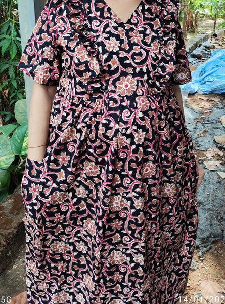 Cotton Pockets, Back A-line, Side elastic Small Printed Frock Nighty