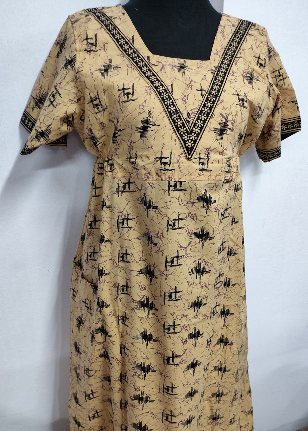 Soft Cotton Pockets, Back A-line, A-line churidar cut, Side elastic Medium Printed Frock Nighty With 48 inch length