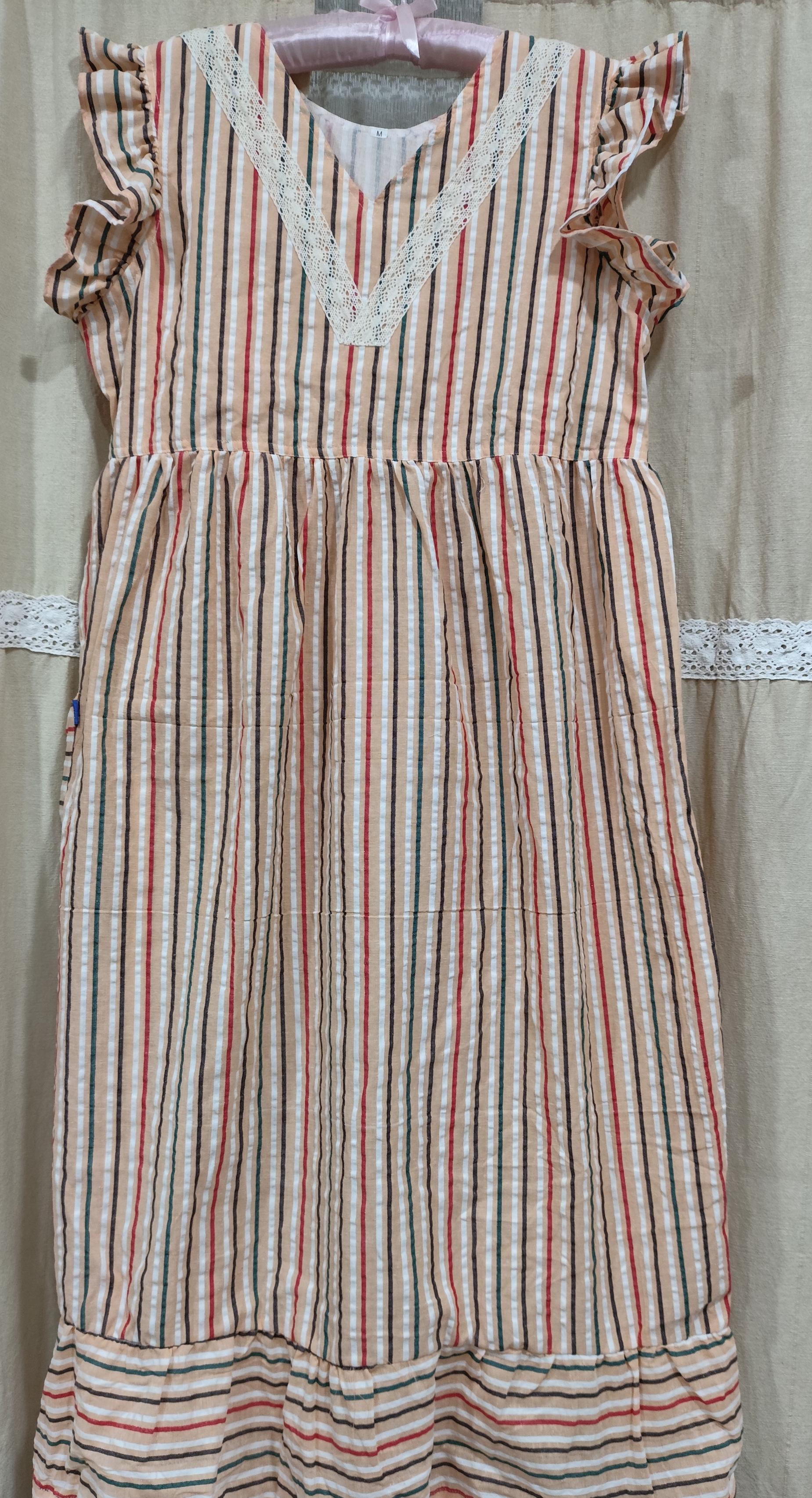 Bantex Pleated, With Pockets, Back A-line, Side elastic Large Printed Frock Nighty