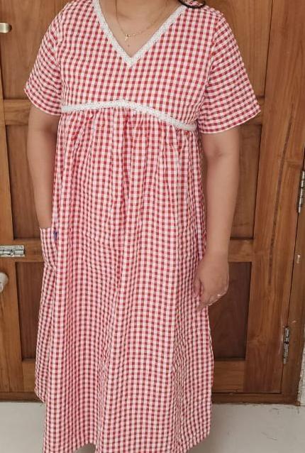 Cotton Pleated, Side zip, Pockets, Back A-line, Side elastic Large Printed Maternity Wear
