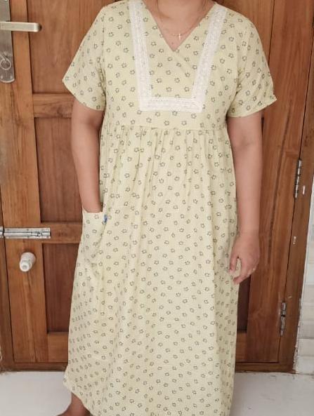 Bantex Pleated, With Pockets, Back A-line, Side elastic Large Printed Frock Nighty