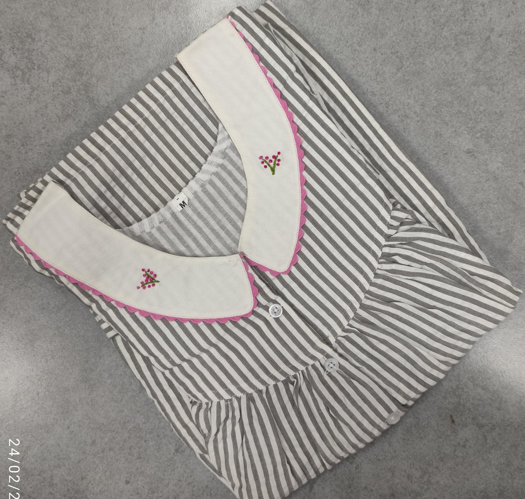 Bantex Pleated, With Pockets, Half Open Medium Printed Nighty