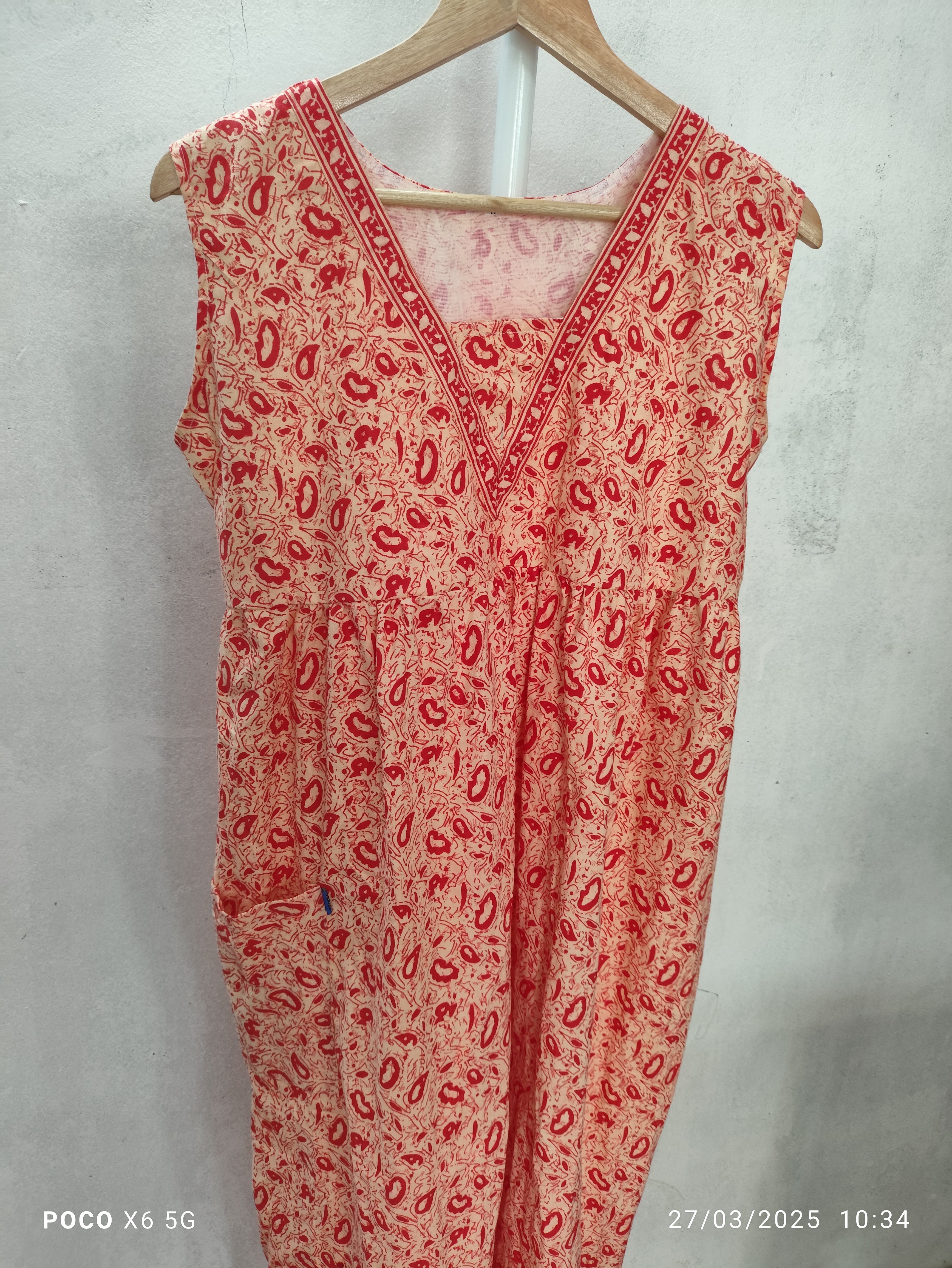Cotton Pleated, With Pockets, Back A-line, Sleeveless, Side elastic Medium Printed Frock Nighty