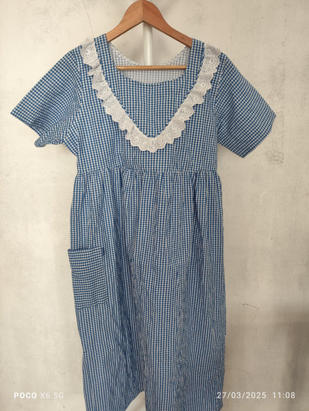 Bantex Pleated, With Pockets, Back A-line, Side elastic Large Printed Nighty