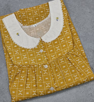 Hacoba Pleated, Pockets, No Open Small Printed Nighty