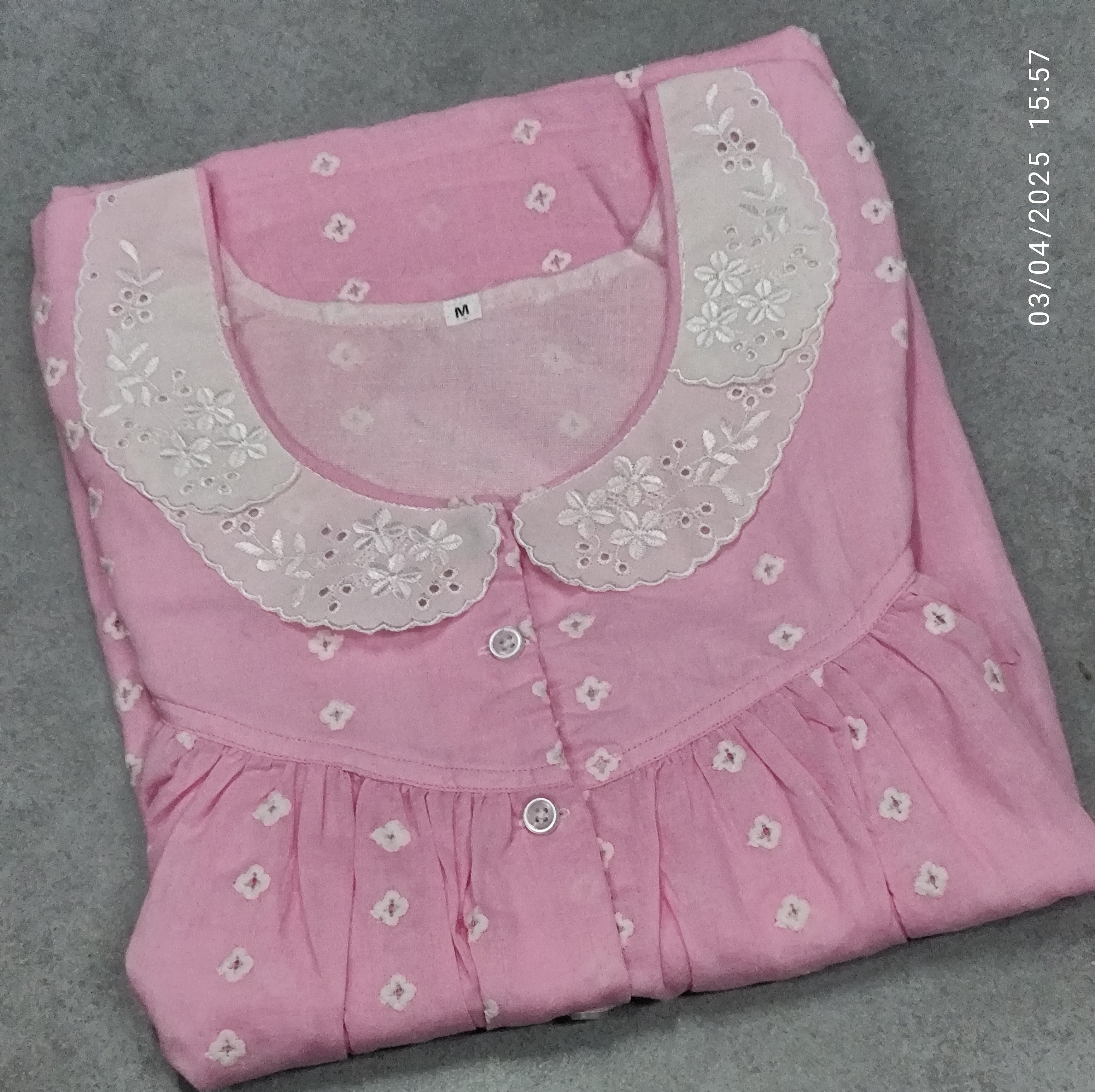 Hacoba Pleated, With Pockets, Half Open Medium Printed Nighty