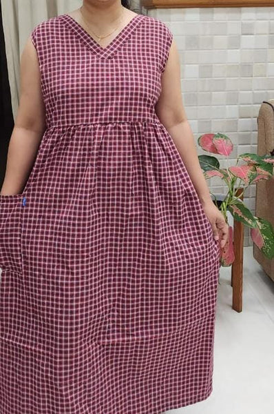 Cotton Pleated, With Pockets, Back A-line, Sleeveless, Side elastic Medium Printed Frock Nighty