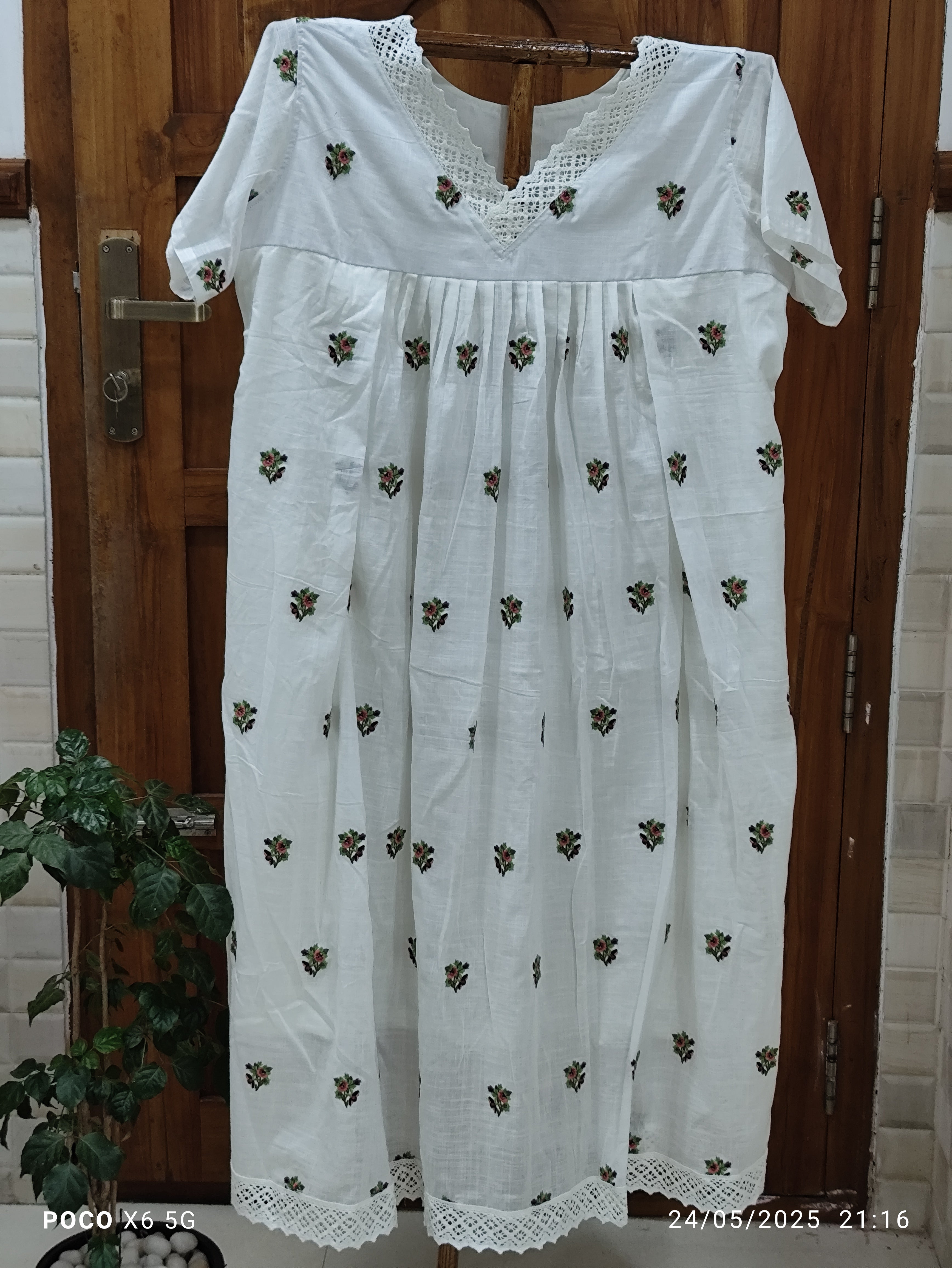 Cotton Pleated, Side zip, With Pockets, Back A-line Large Printed Maternity Wear