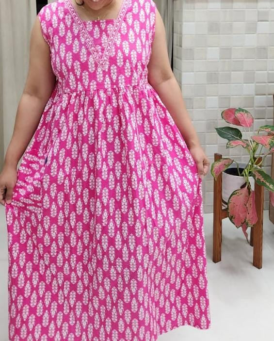 Cotton Pleated, With Pockets, Back A-line, Side elastic Medium Printed Frock Nighty