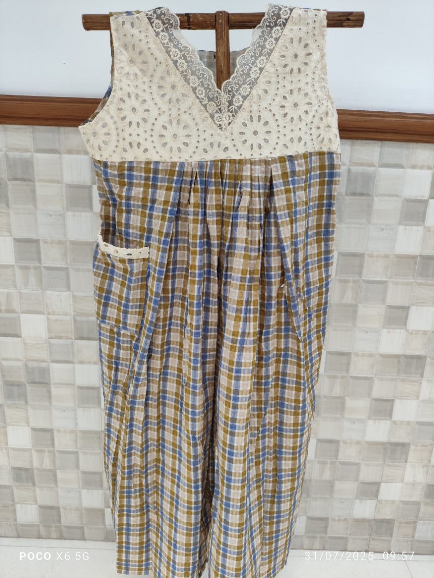 Cotton Pleated, Side zip, With Pockets, Back A-line, Side elastic Large Printed Maternity Wear