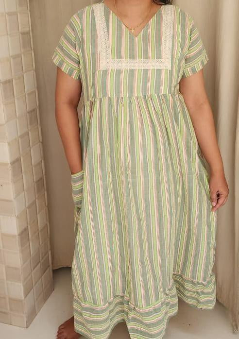 Cotton Side zip, With Pockets, Back A-line Medium Printed Maternity Wear