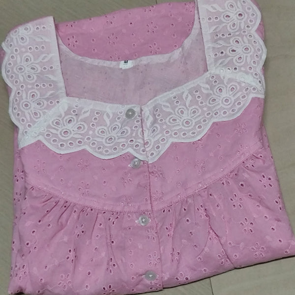 Hacoba Pleated, With Pockets, Half Open Medium Printed Nighty