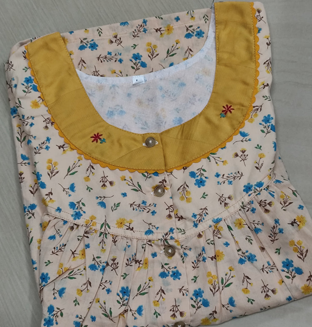 Soft Cotton Pleated, Full Open Medium Printed Nighty