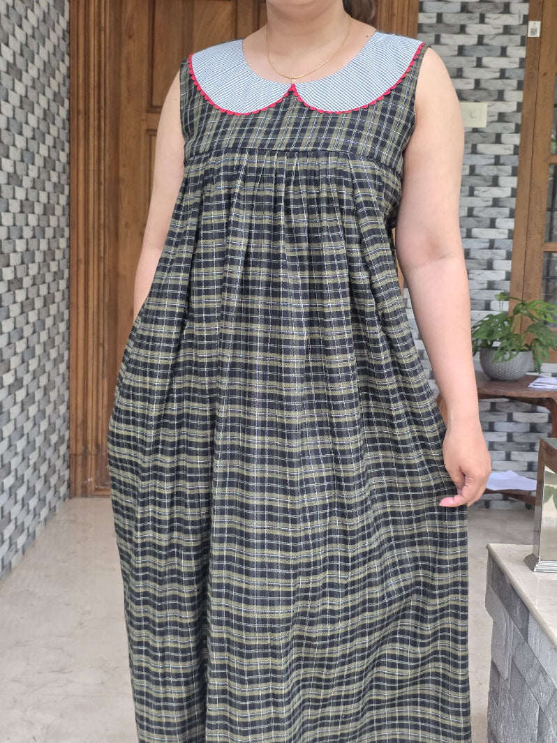 Cotton Pleated, Side zip, With Pockets, Back A-line, Side elastic Small Printed Maternity Wear