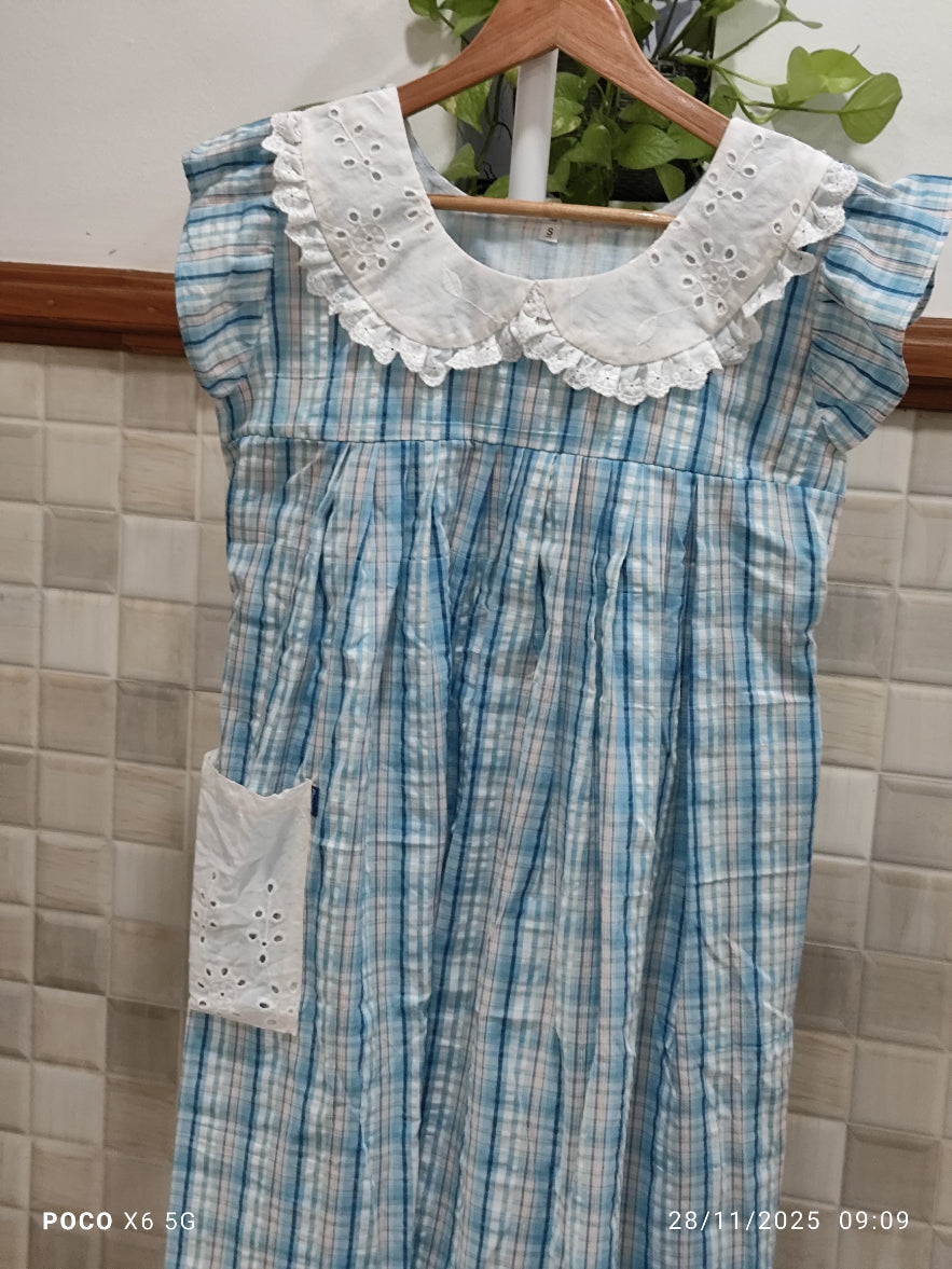 Cotton With Pockets, Sleeveless, Side elastic Small Printed Frock Nighty