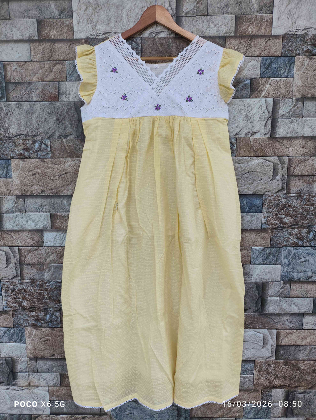 Cotton Pleated, Side zip, With Pockets, Side elastic Medium Printed Maternity Wear