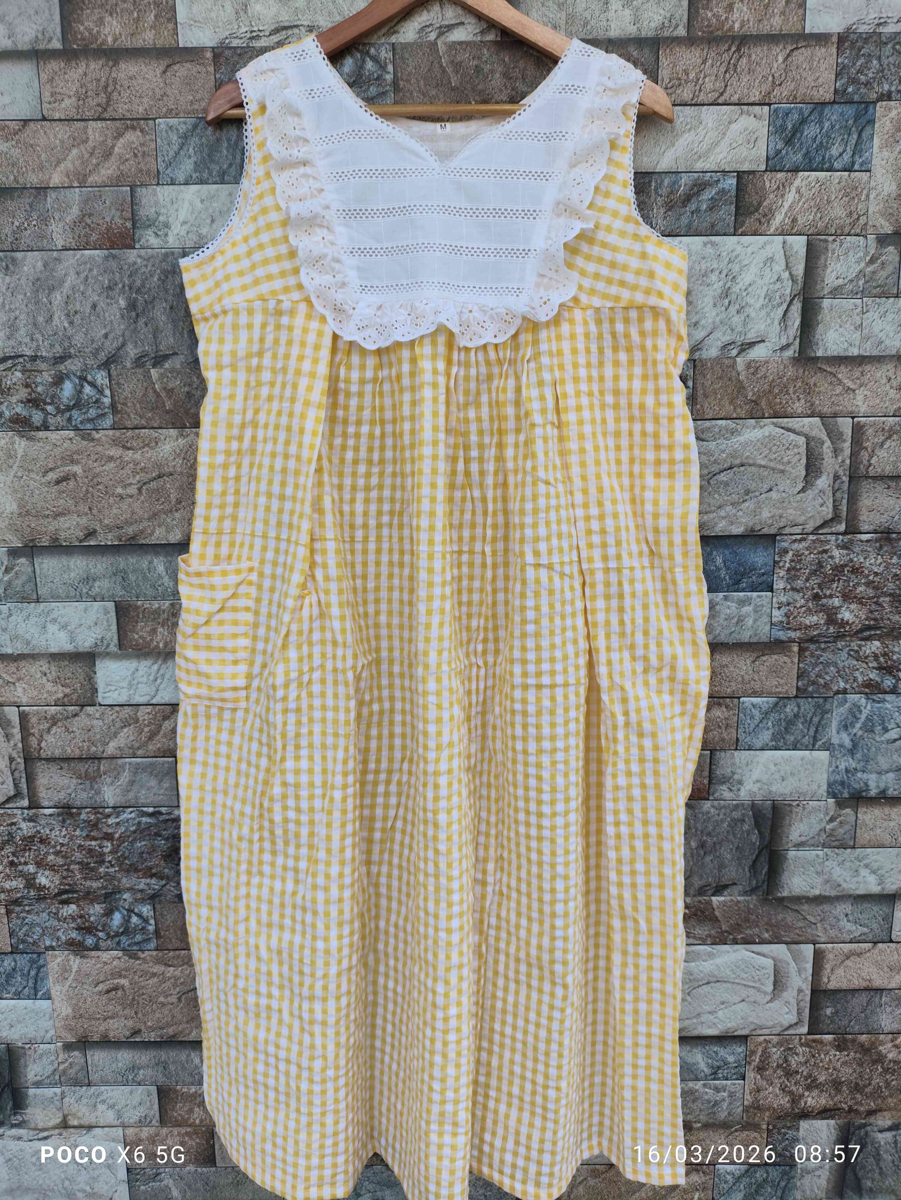 Cotton Pleated, Side zip, With Pockets, Sleeveless, Side elastic Medium Printed Maternity Wear