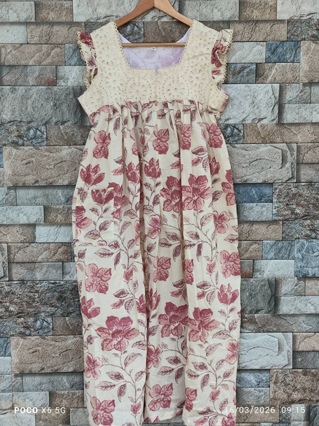 Cotton Pleated, With Pockets, Back A-line, Sleeveless, Central zip, Side elastic Medium Printed Maternity Wear