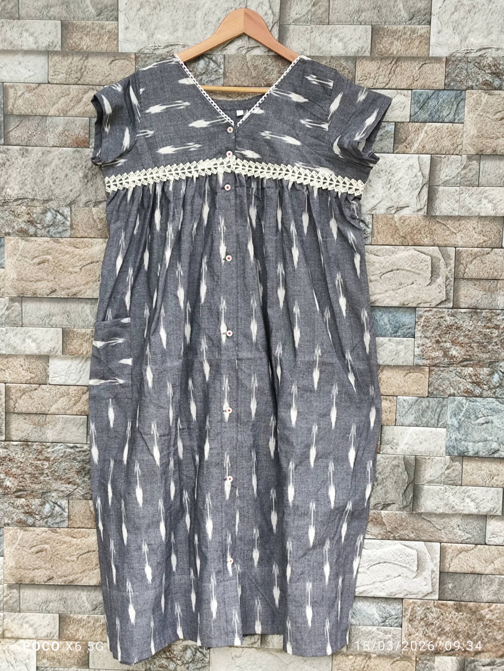 Cotton Pleated, With Pockets, Back A-line, Full Open, Side elastic Medium Printed Maternity Wear