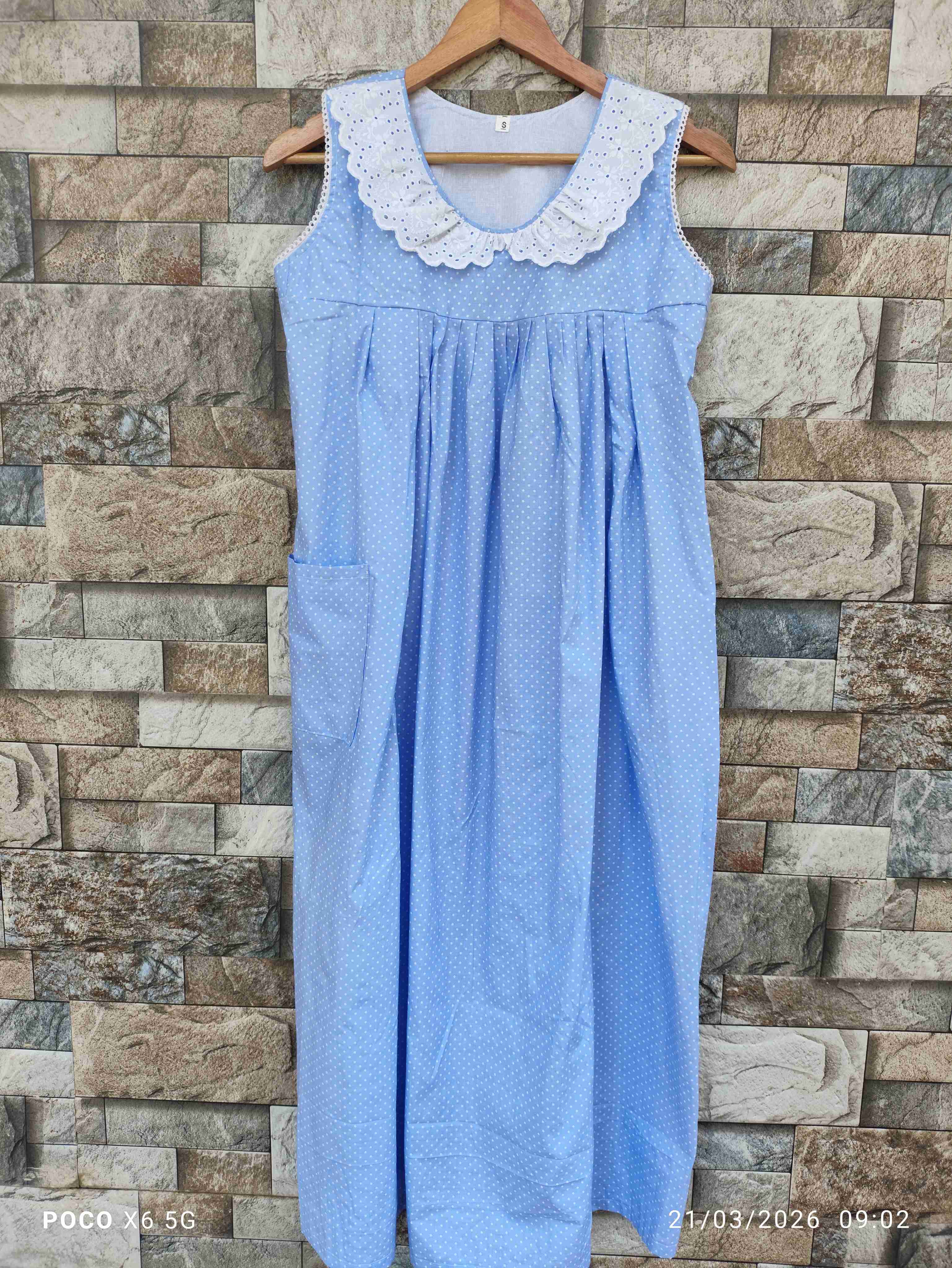Cotton Pleated, Side zip, With Pockets, Sleeveless, Side elastic Small Printed Maternity Wear
