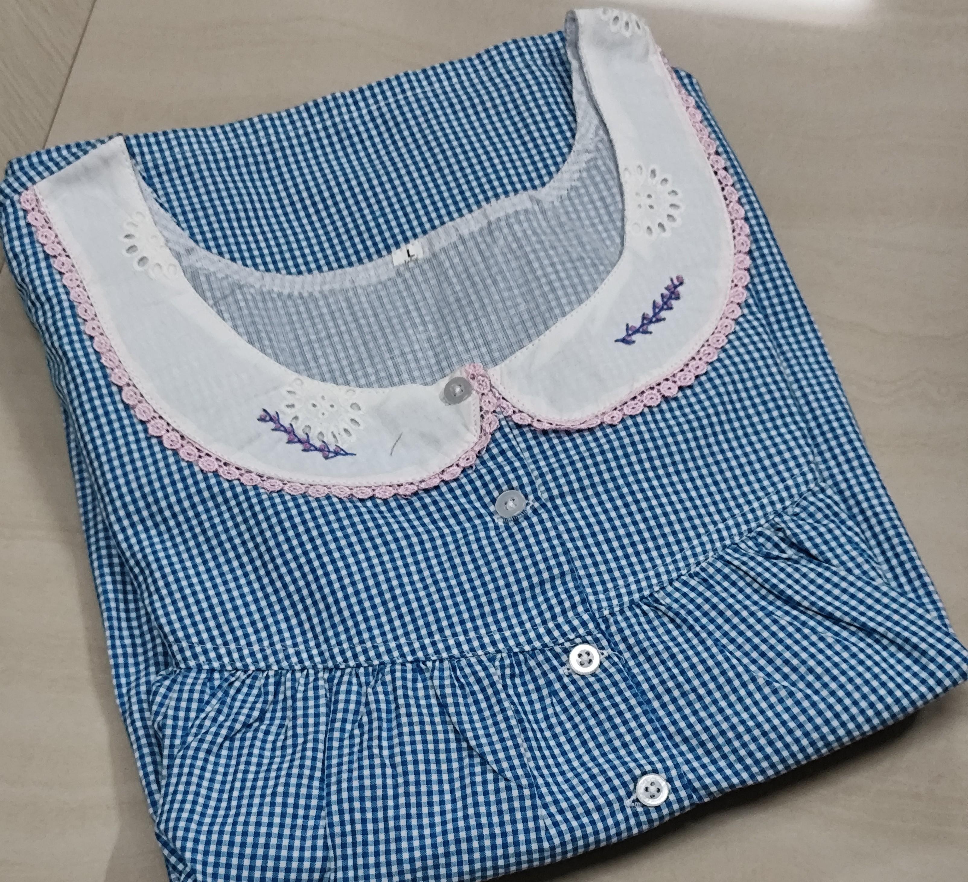 Bantex Pleated, With Pockets, Half Open Large Printed Nighty