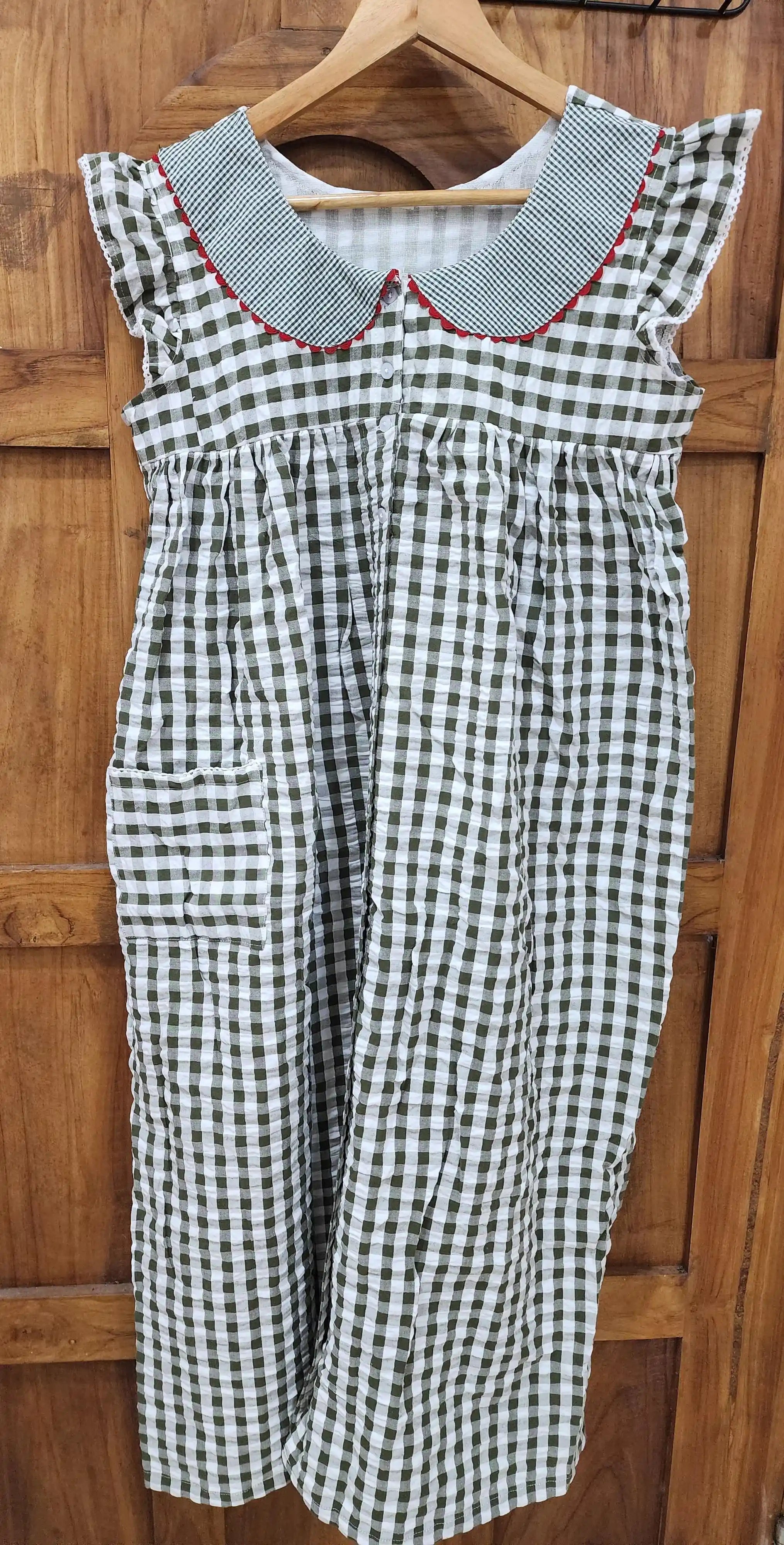 Bantex Pleated, With Pockets, Sleeveless, Full Open Large Printed Maternity Wear