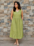 Cotton Pleated, With Pockets, Back A-line, Central zip, Side elastic Large Printed Maternity Wear