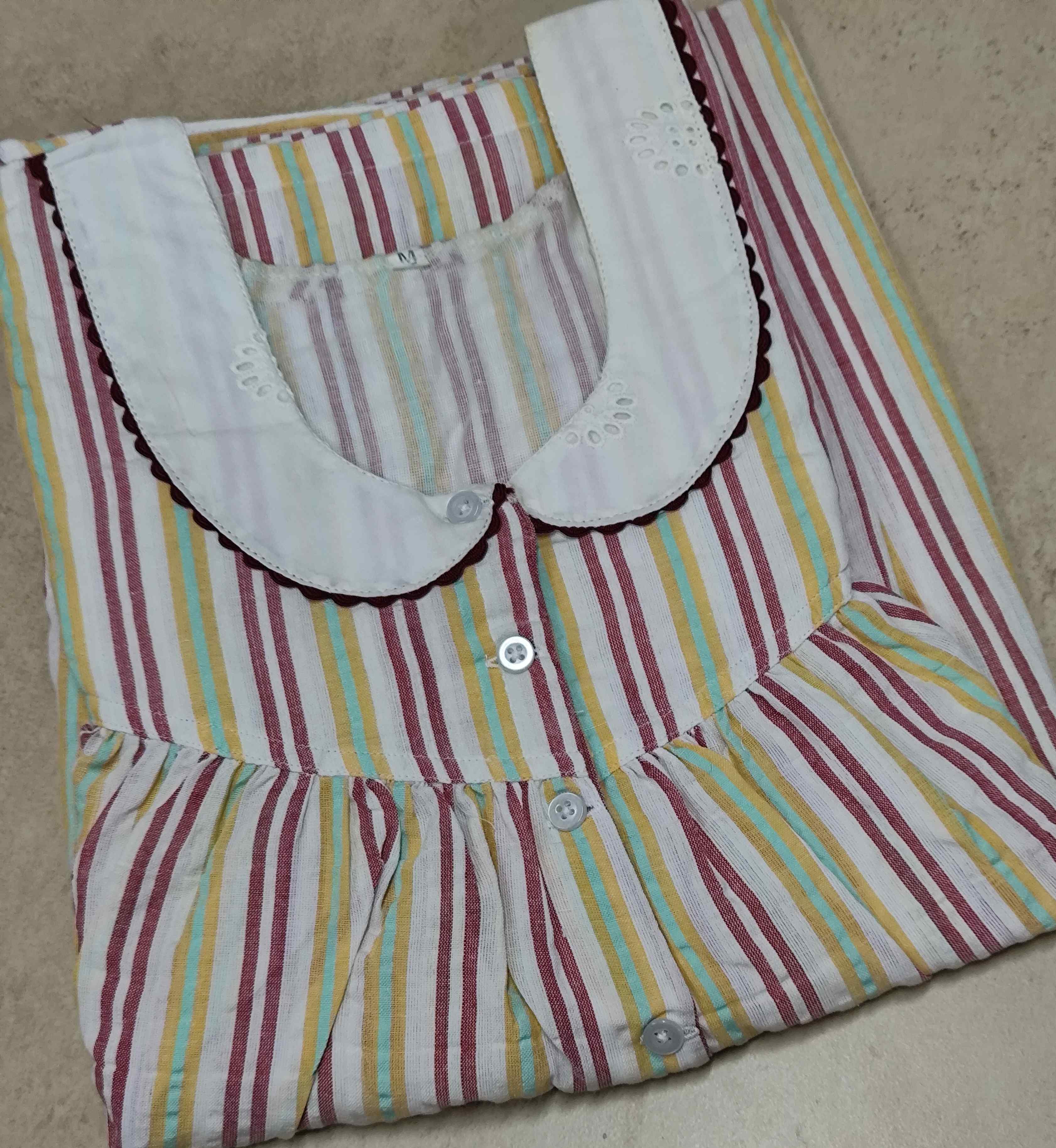 Bantex Pleated, With Pockets, Half Open Medium Printed Nighty