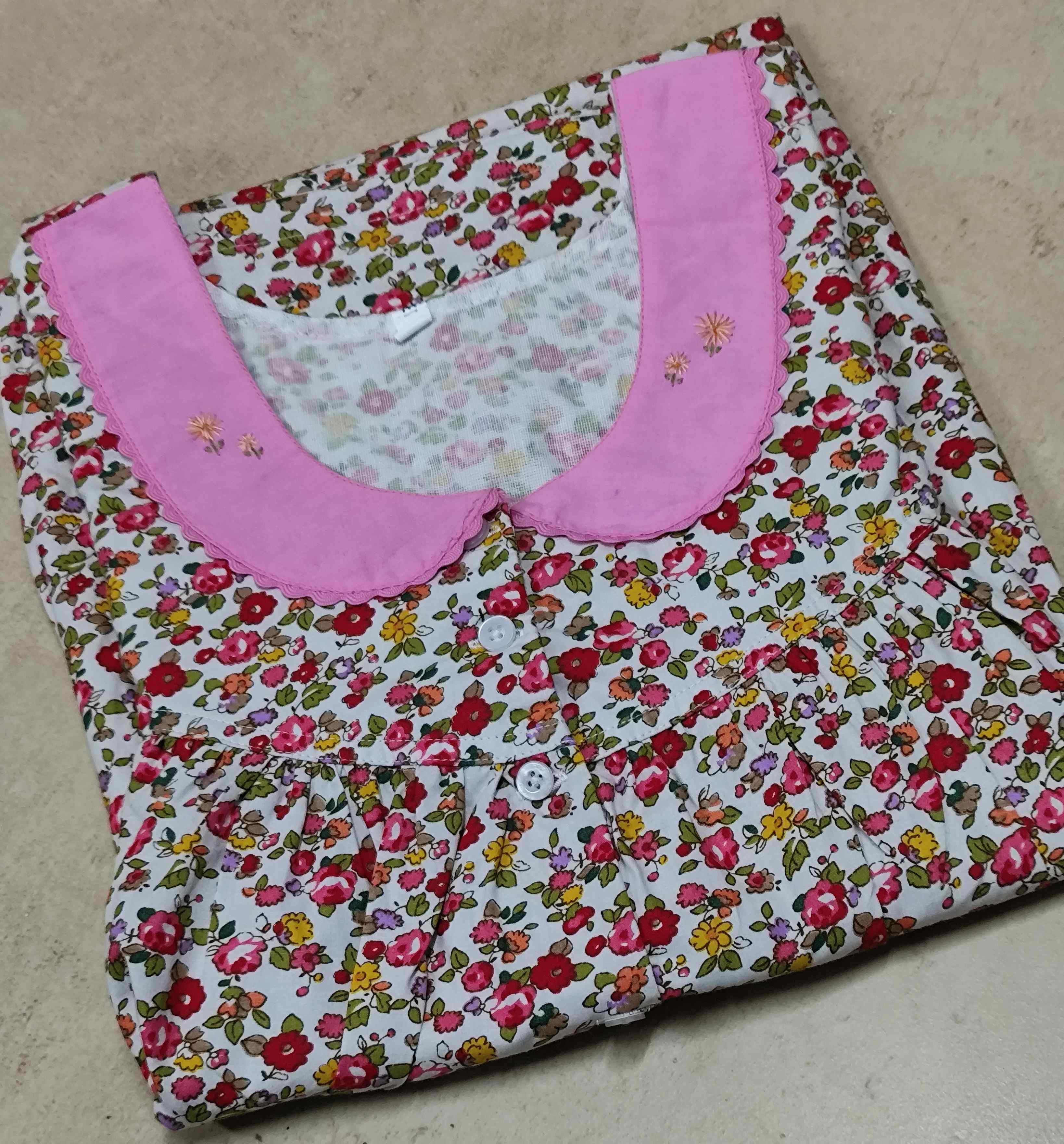 Bantex Pleated, With Pockets, Half Open Medium Printed Nighty