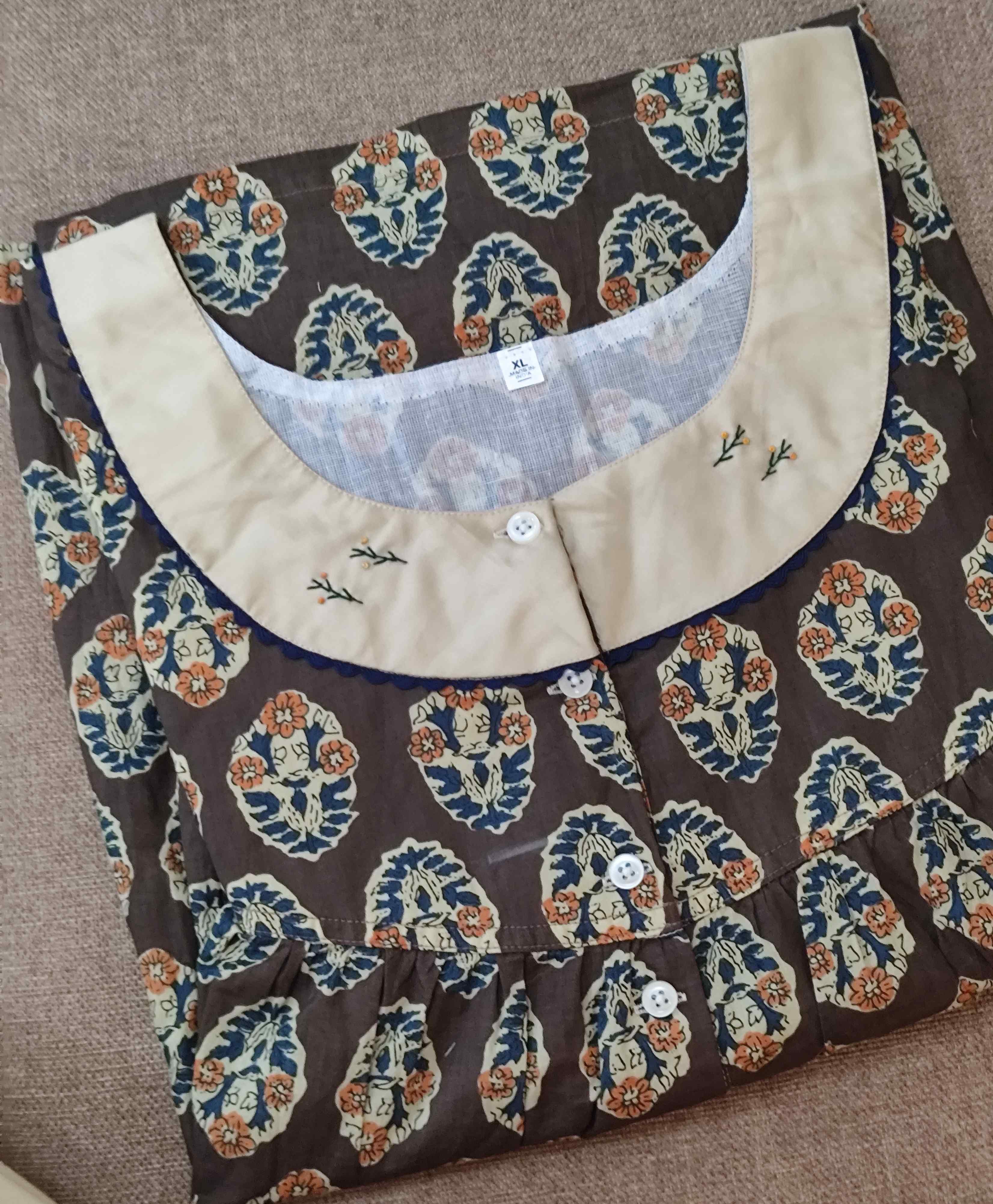 Cotton Pleated, With Pockets, Half Open Xlarge Printed Nighty