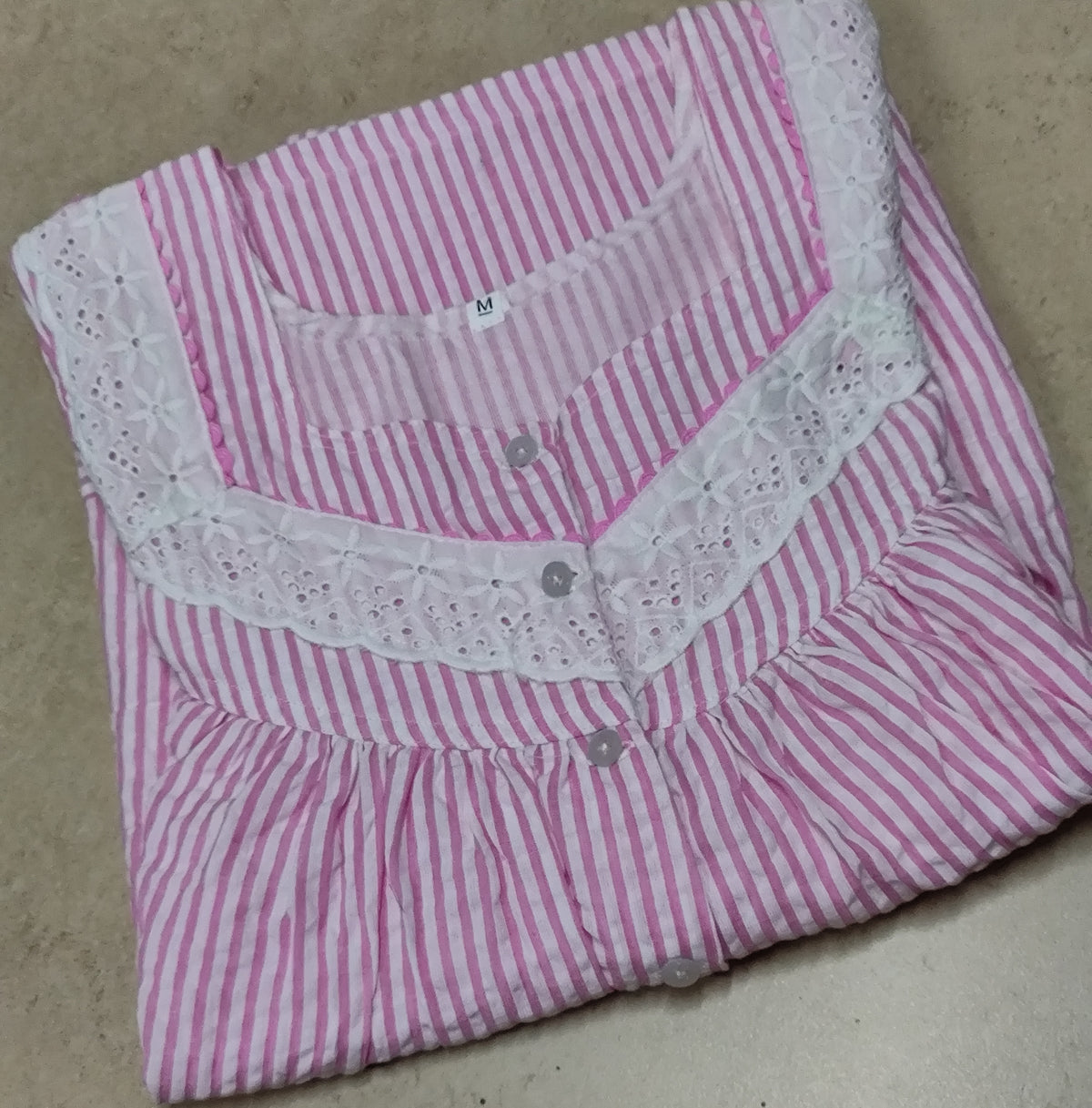 Bantex Pleated, With Pockets, Half Open Large Printed Nighty