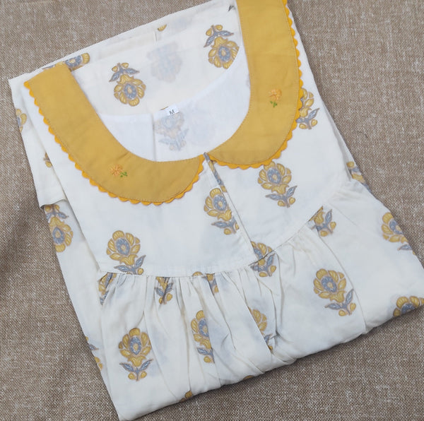 Soft Cotton Pleated , With Pockets, No Open Medium Printed Nighty