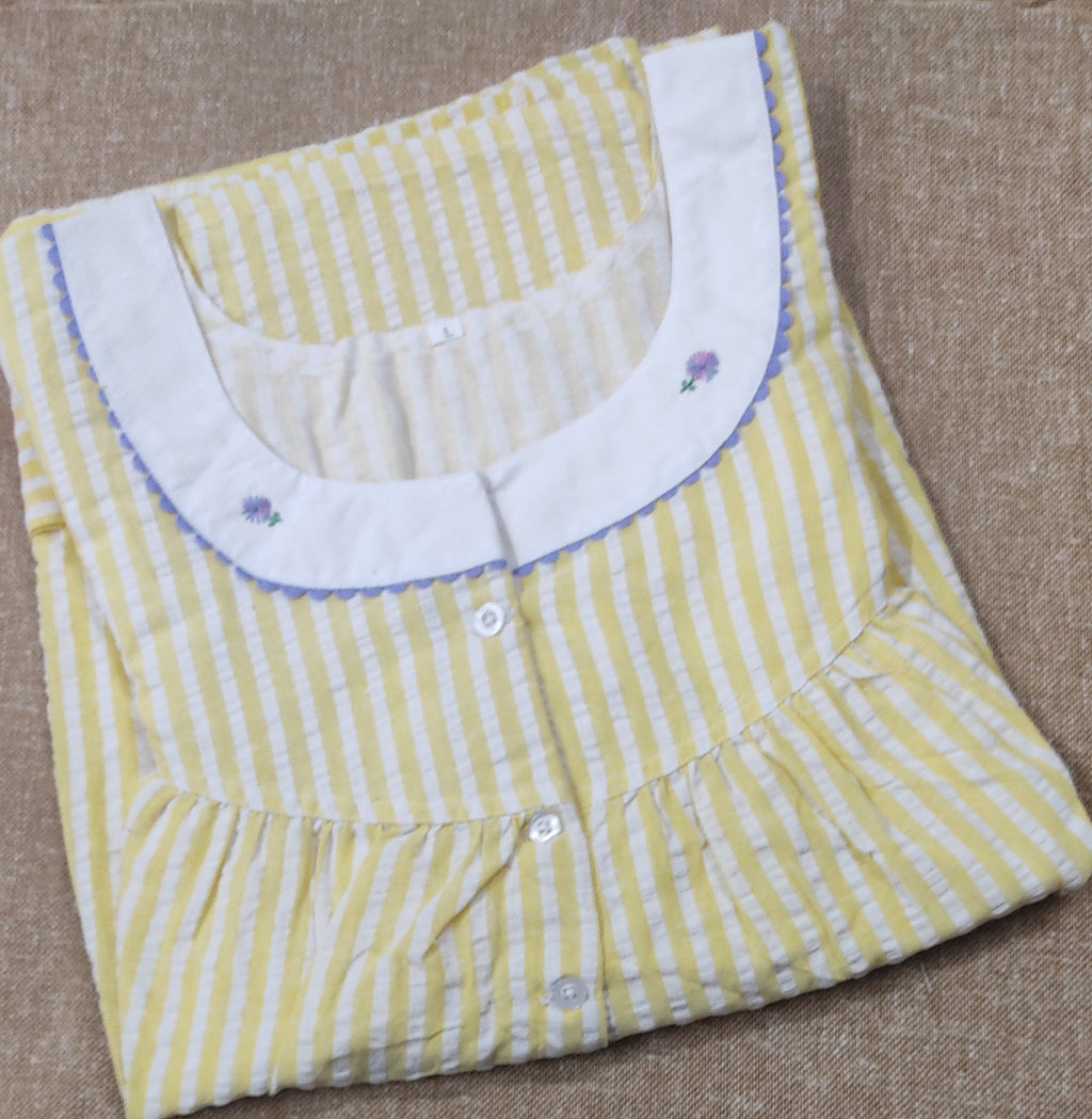 Bantex Pleated , With Pockets, Half Open Large Printed Nighty