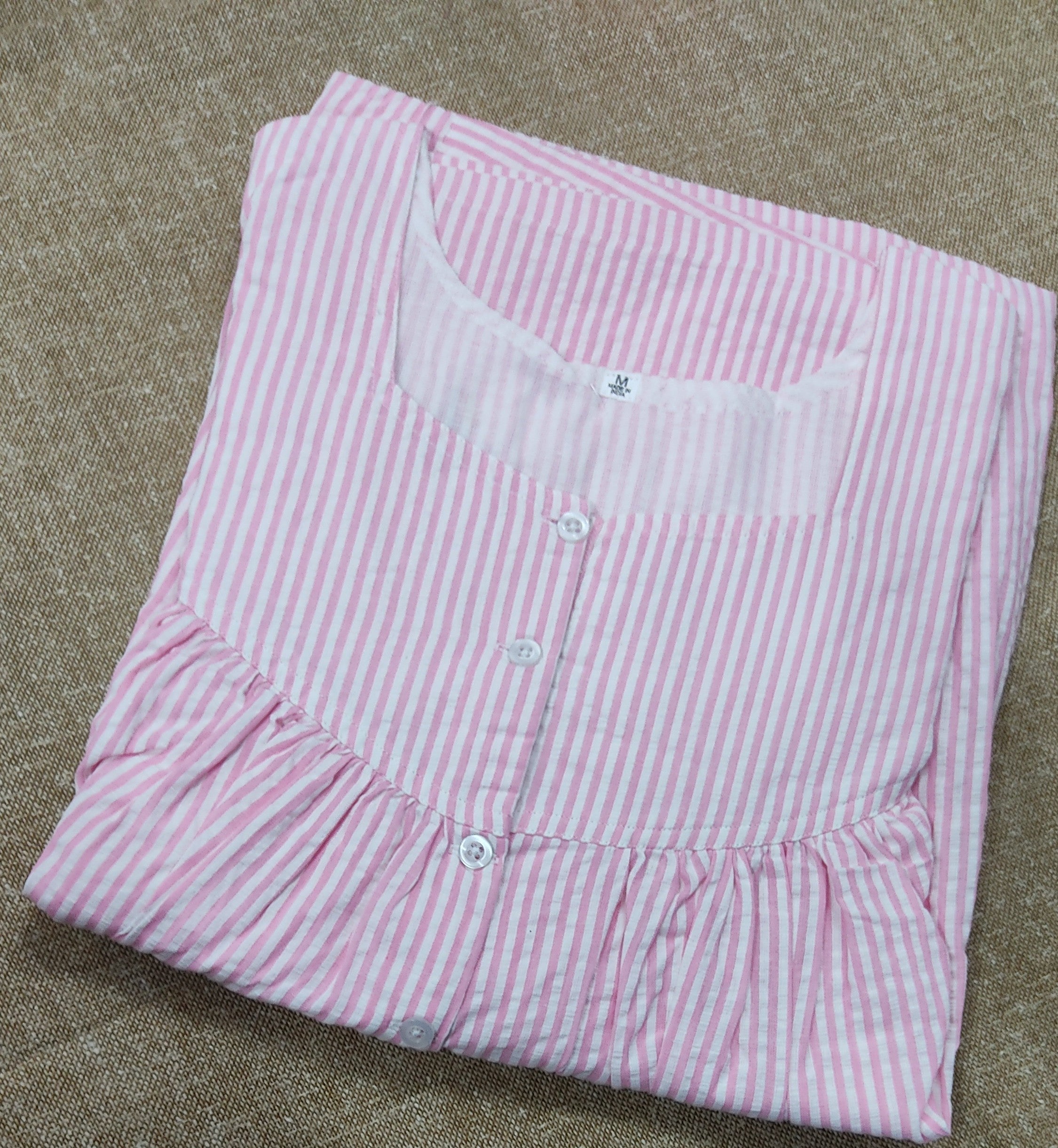 Bantex Pleated , With Pockets, Half Open Medium Printed Nighty