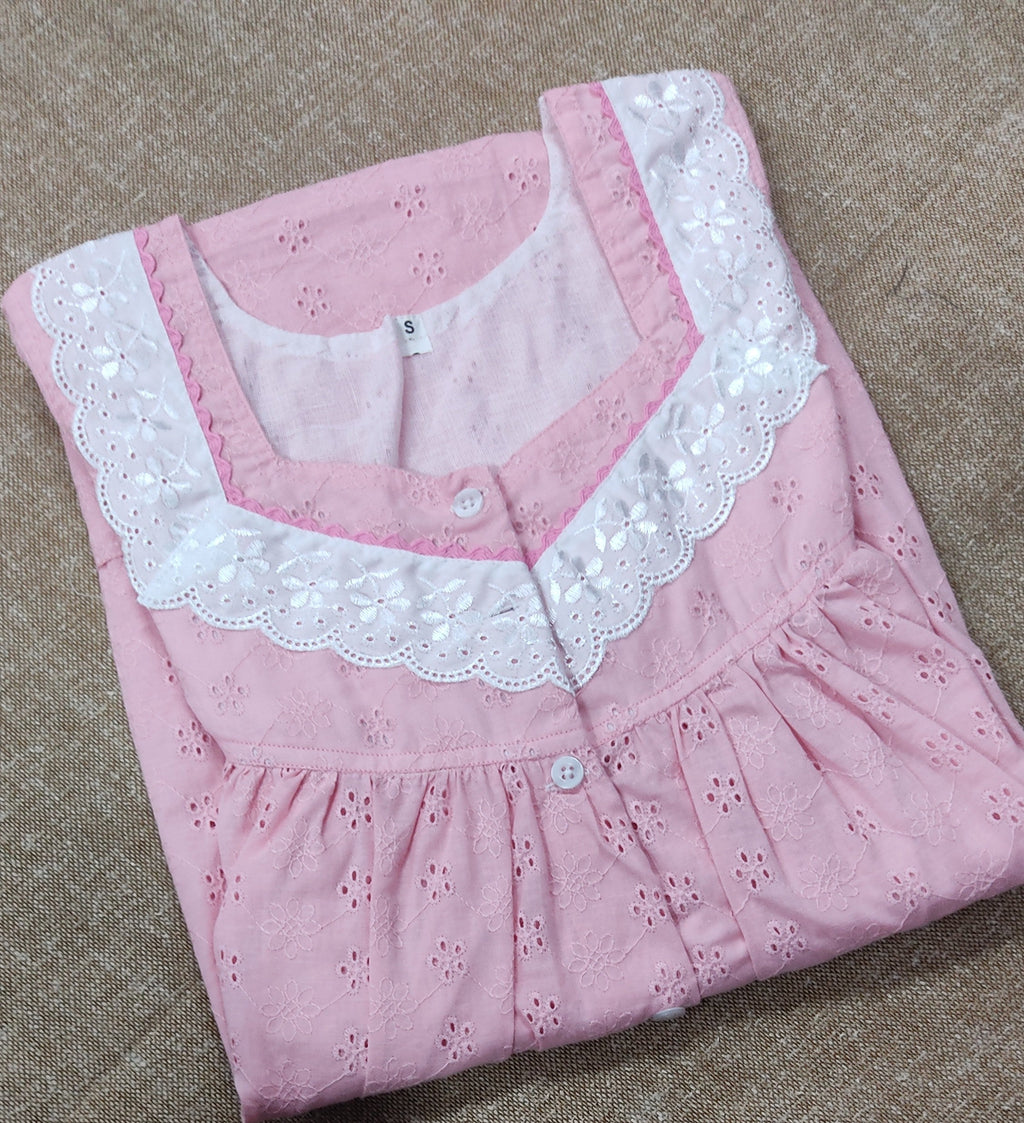 Hacoba Pleated , With Pockets, Half Open Small Printed Nighty