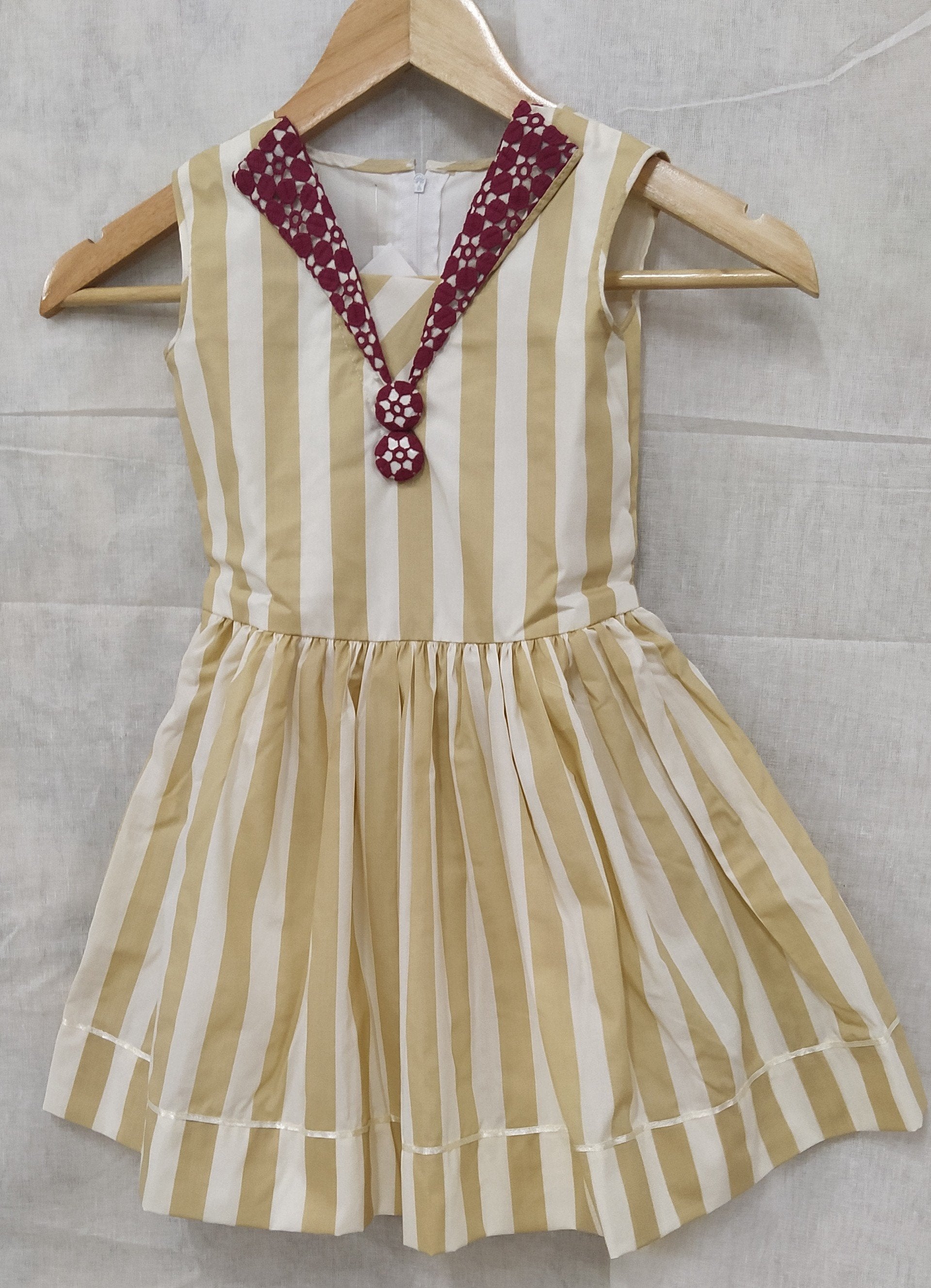 Frock for girls 4 to 5 years