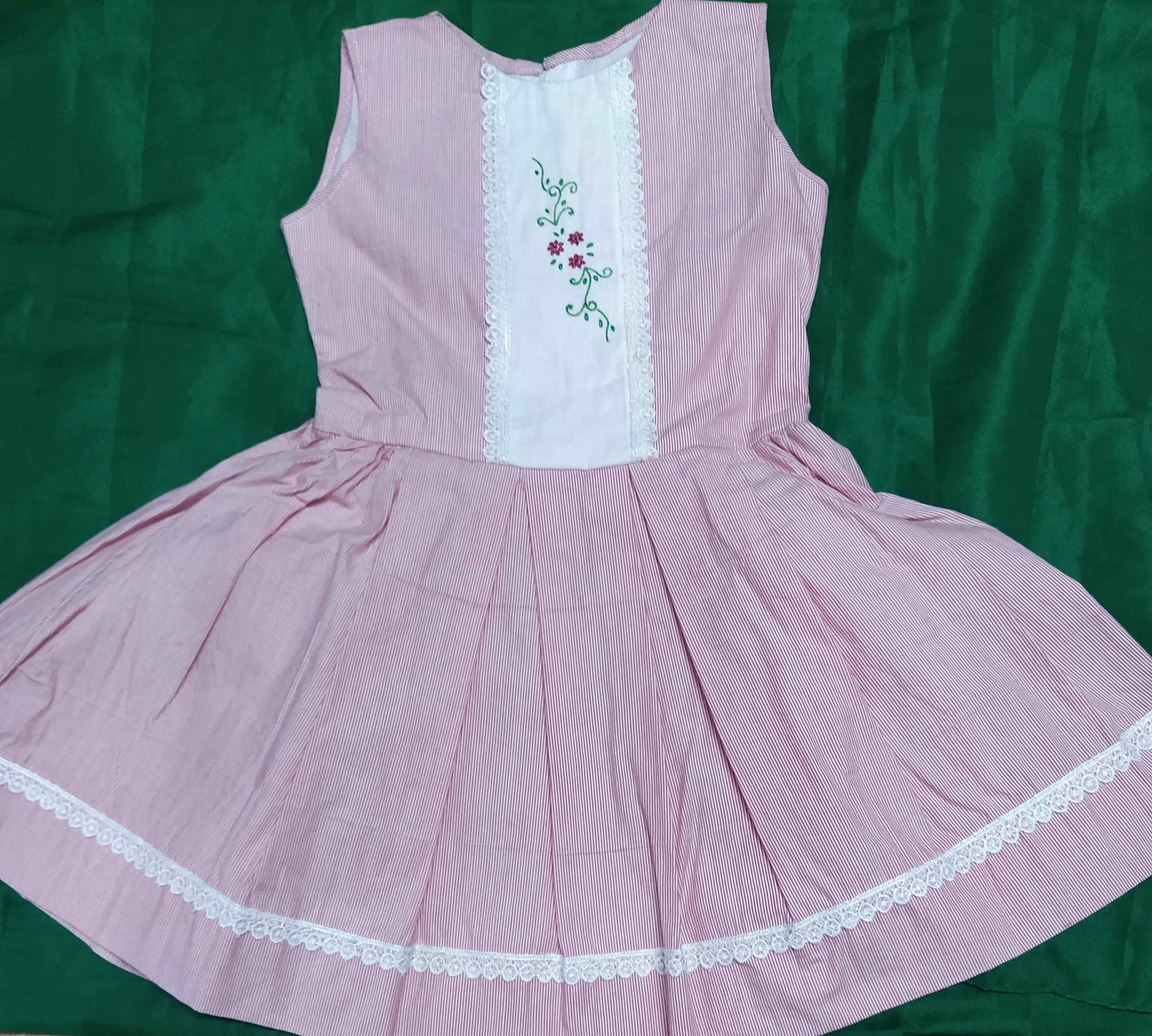 Frocks for girls 3 to 4 years old