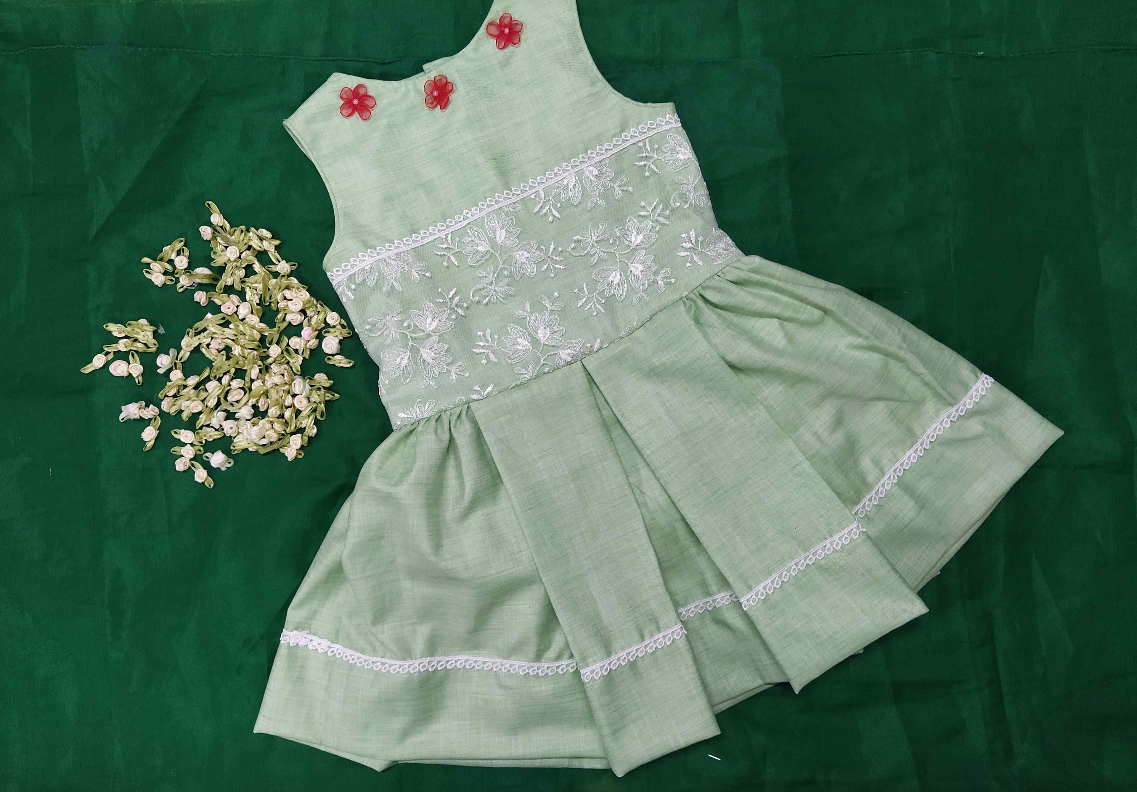 Frocks for girls 2 to 3 years old