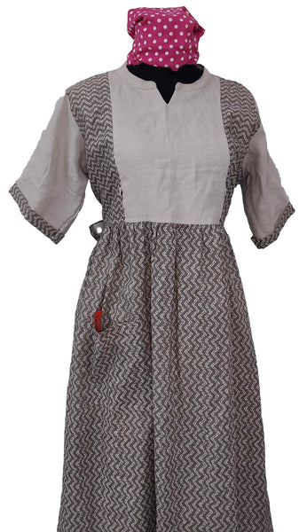 Soft Cotton Side zip, Pleated , Pockets, Tying String Medium Printed Maternity Wear
