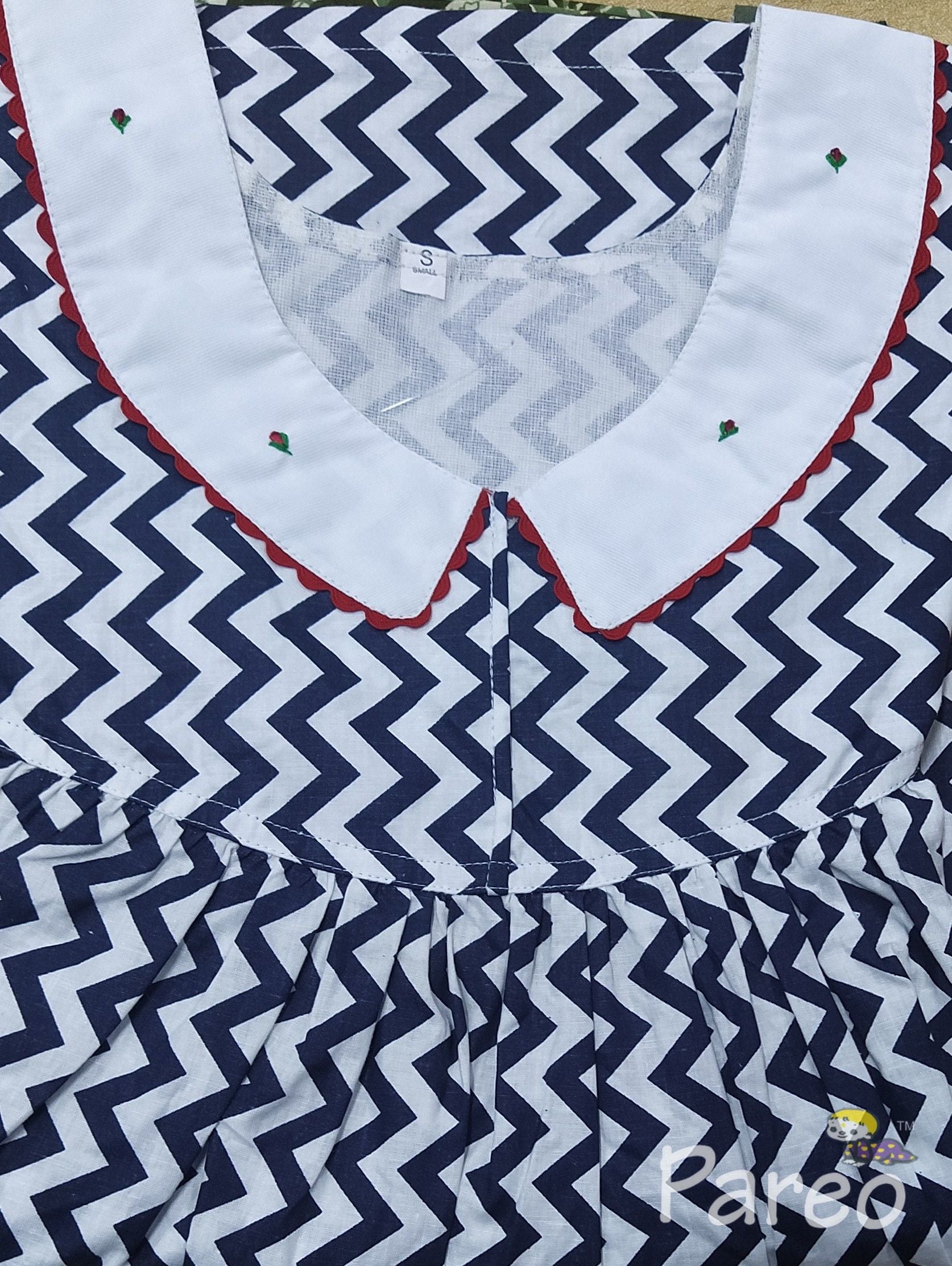 Bantex Pleated , Pockets, No Open Small Printed Nighty