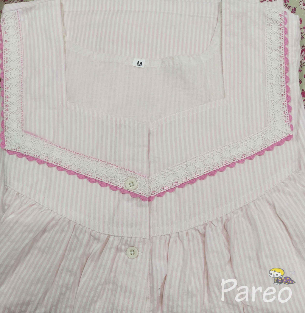 Bantex with Pocket.  Half Open Medium Printed Nighty