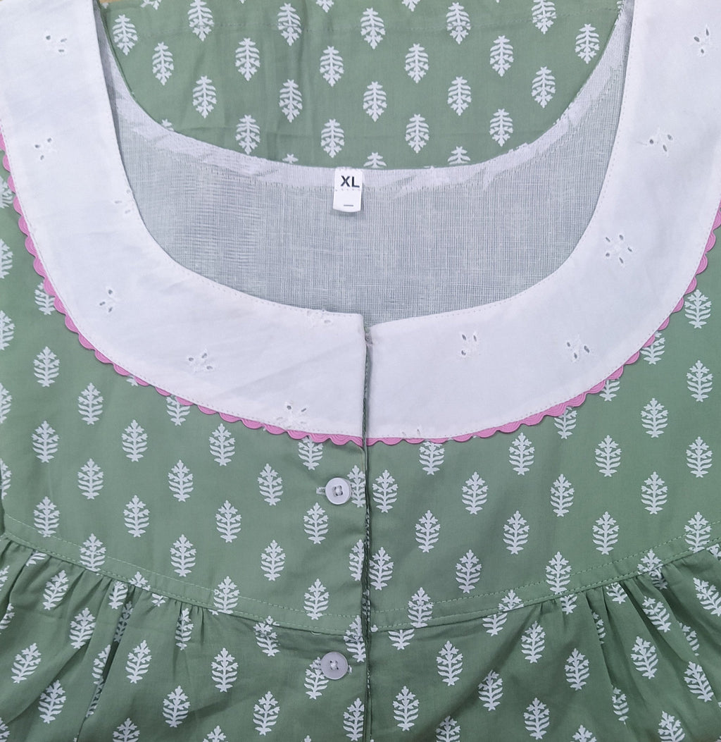 Soft Cotton With Pockets, Half Open Xlarge Printed Nighty